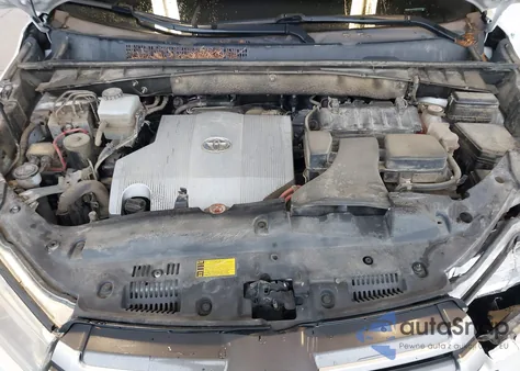 2018 Toyota Highlander Hybrid Xle z USA, uszkodzony, nr VIN 5TDJGRFHXJS037458